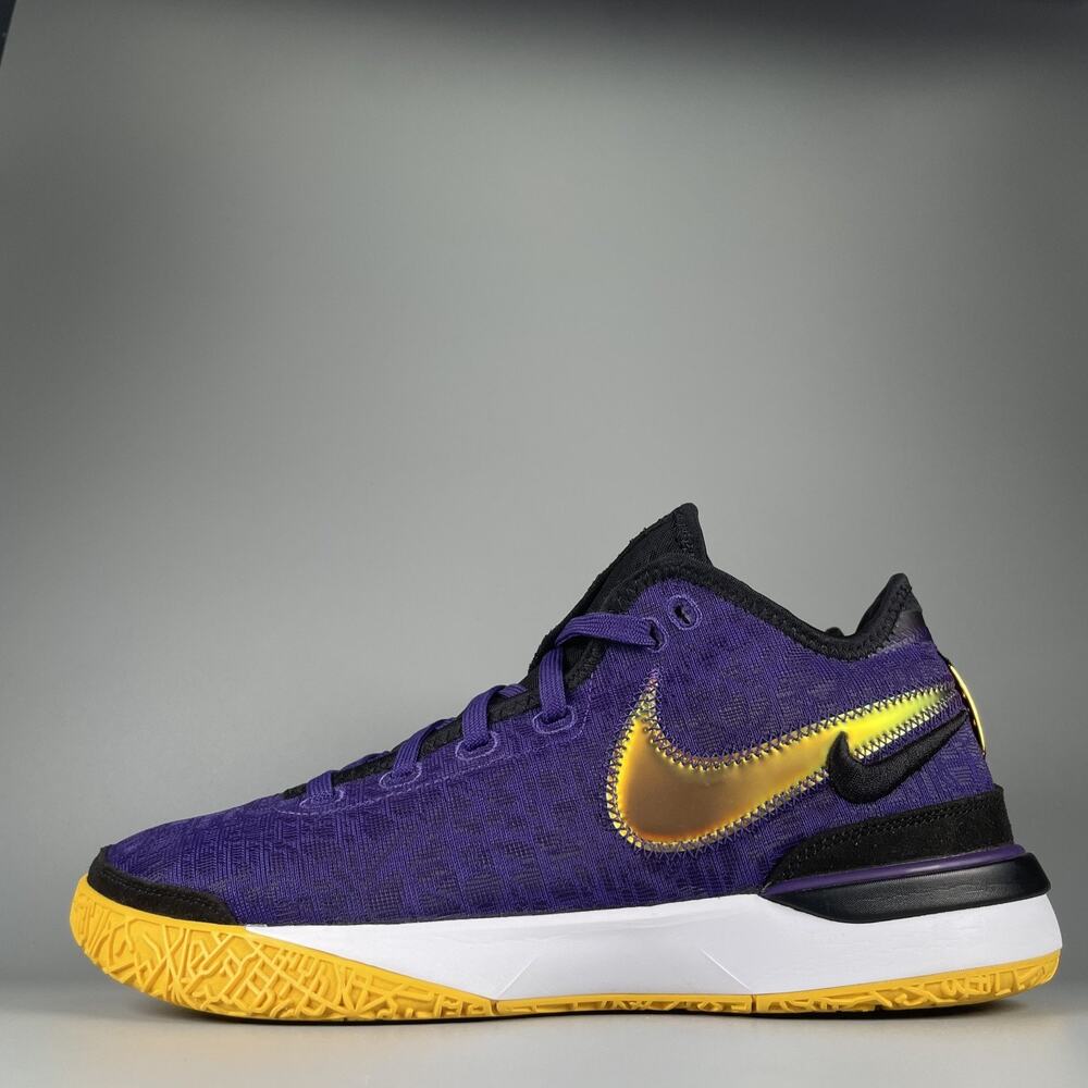 Nike Zoom LeBron NXXT Gen Lakers Men's 9 Purple Yellow Basketball Sneakers EUC